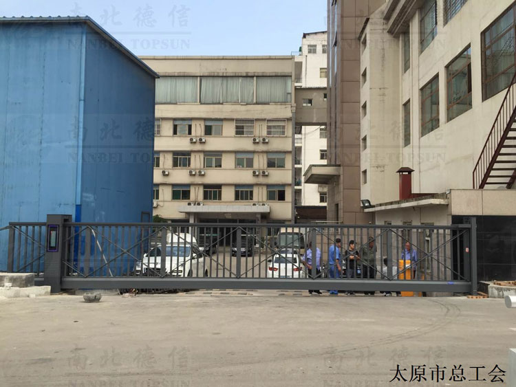 太原市总工会案例无轨悬浮门案例