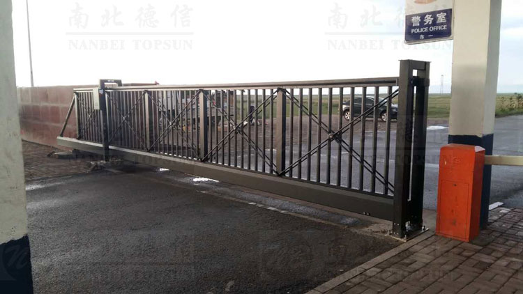 集安市合泰机电贸易有限公司818L对开悬浮平移门