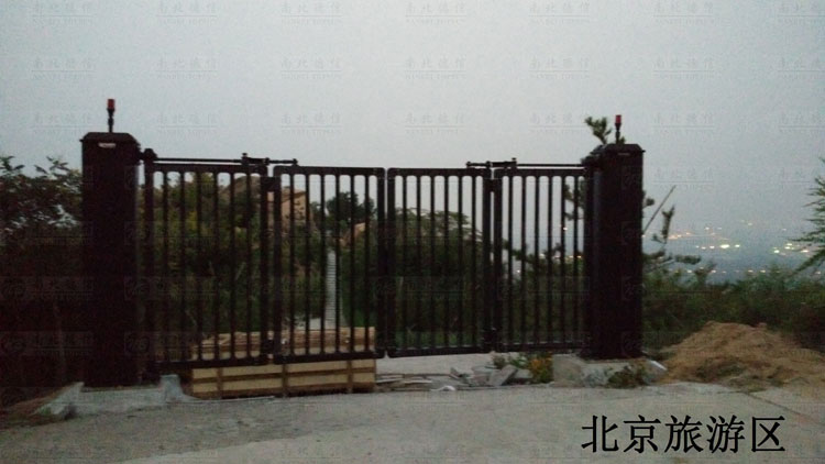 北京旅游区智能悬折门案例