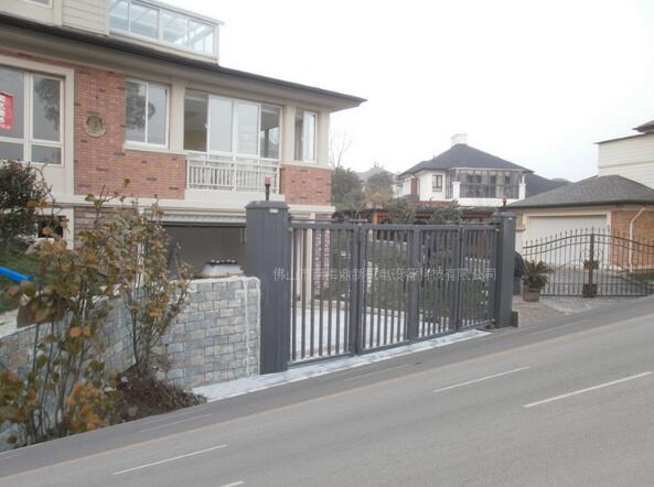 南北德信悬折门为溧阳市天目国际村赋能